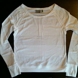 Athleta Long-sleeved Shirt